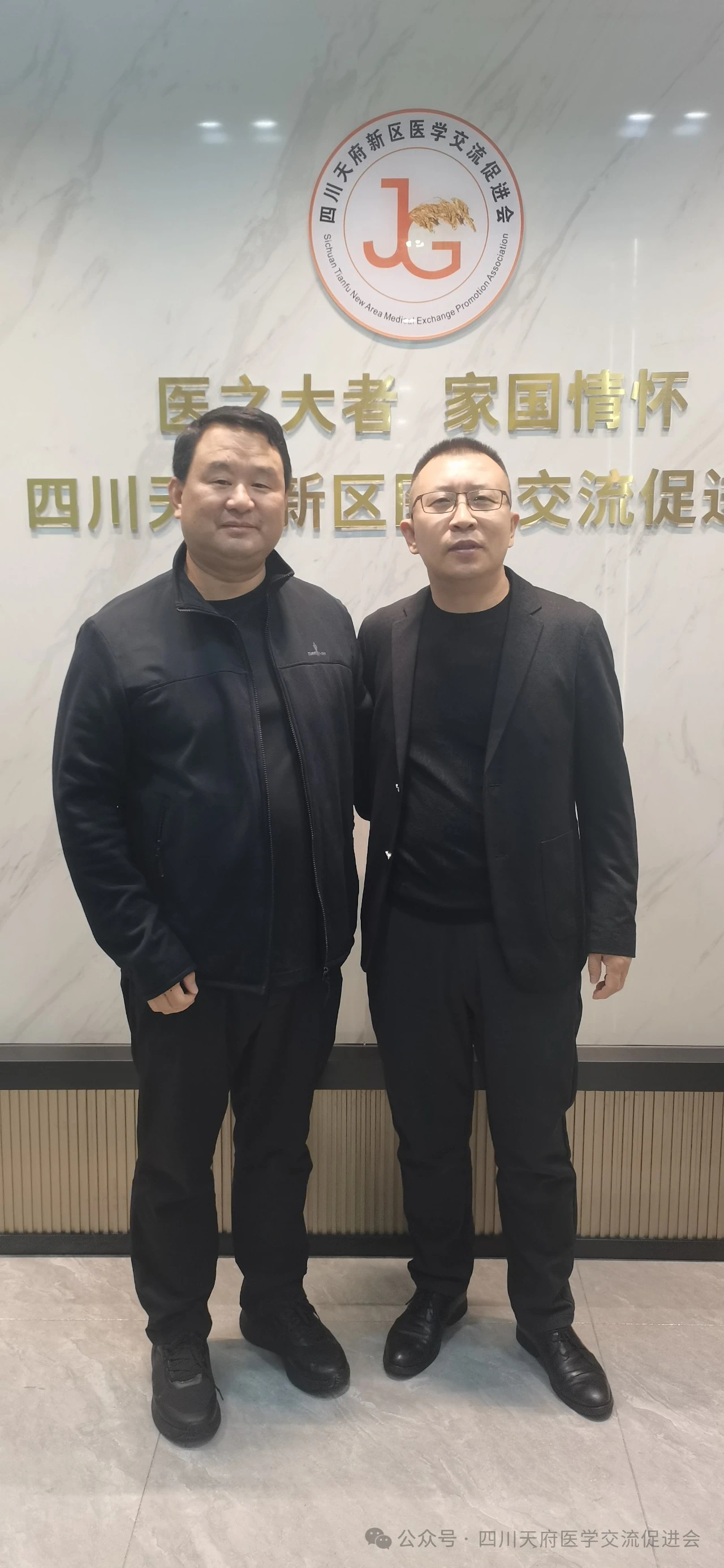 _cgi-bin_mmwebwx-bin_webwxgetmsgimg &MsgID=4637868694441299281&skey=@crypt_a597dcf3_d28ae5450449a48c74ba1addf13e8c3b&mmweb_appid=wx_webfilehelper.jpg