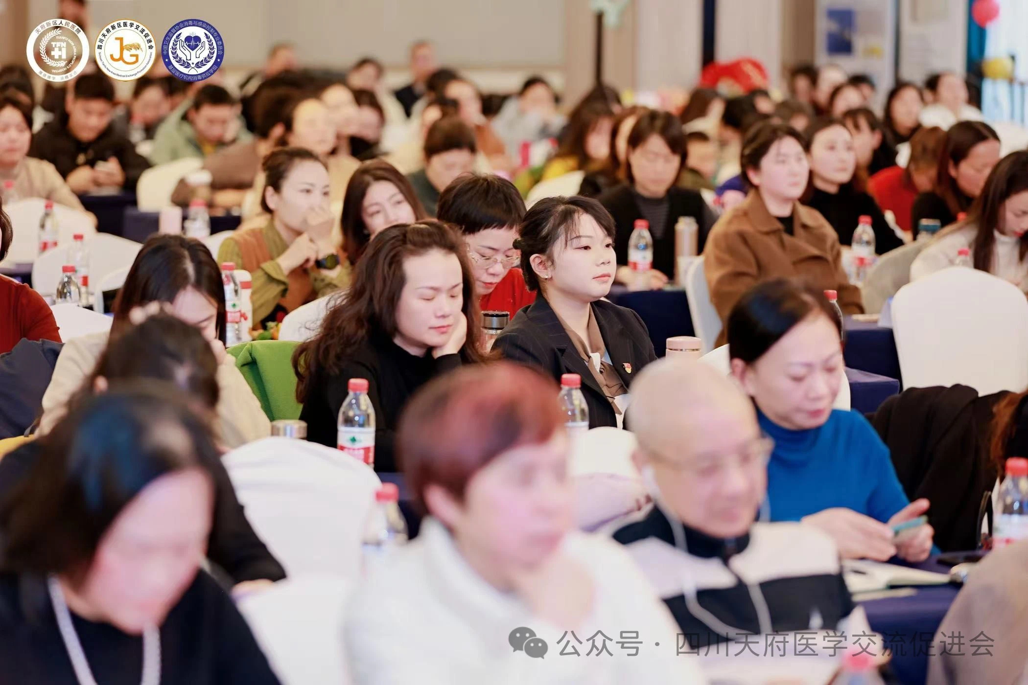 _cgi-bin_mmwebwx-bin_webwxgetmsgimg &MsgID=6290937236827532437&skey=@crypt_a597dcf3_d28ae5450449a48c74ba1addf13e8c3b&mmweb_appid=wx_webfilehelper.jpg